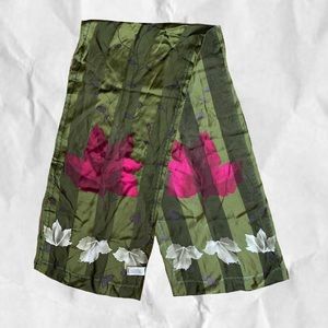 Oscar de la Renta Scarf